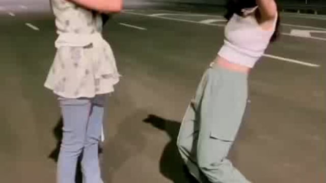 पैसा वसूल एक्सप्रेस वे उन्नाव:सपा सरकार में अखिलेश यादव के द्वारा कितना बेहतरीन एक्सप्रेसवे बनाया गया है, सरकार का पैसा वसूल हों गया।😀