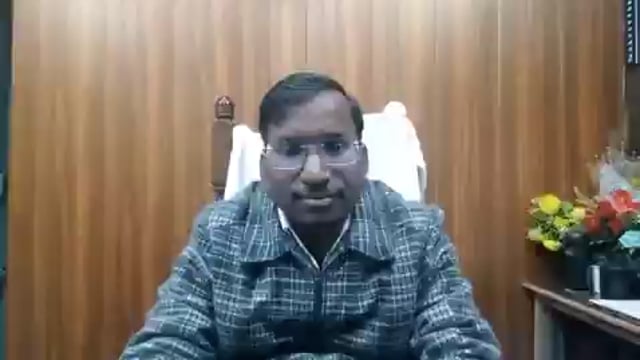 ▶️...फर्रुखाबाद...◀️

डिप्टी सीएम बनकर युवक ने तहसीलदार को धमकाया
युवक ने प्रभारी तहसीलदार सनी कन्नौजिया को किया फोन
कई बार फोन पर डिप्टी सीएम बनकर दी धमकी
प्रभारी तहसीलदार ने फोन नंबर की कराई जांच 
मदारबाड़ी निवासी रोहित गुप्ता का निकला मोबाइल नंबर 
पुलिस ने तहसीलदार को धमकाने वाले को किया गिरफ्तार 
फर्रुखाबाद कोतवाली क्षेत्र के मदारबाड़ी का मामला