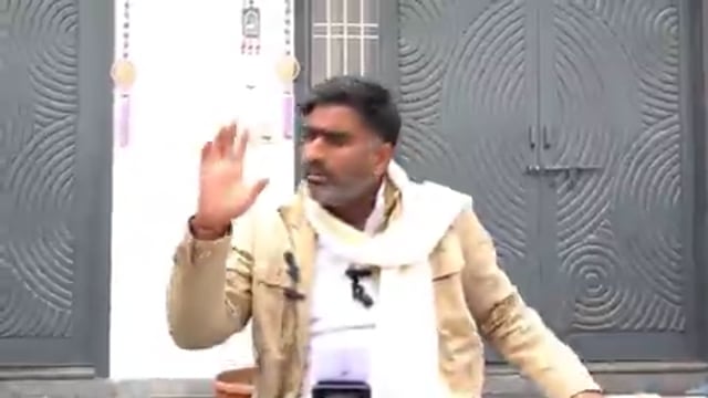 ▶️......यूपी | मेरठ से SP विधायक अतुल प्रधान का BJP के फायर ब्रांड नेता संगीत सोम पर बड़ा आरोप –
1– पोंटा साहिब में शराब फैक्ट्री
2– मोईन की मीट फैक्ट्री में डायरेक्टर
3– गोरक्षक बताकर सुरक्षा ली, खुद को फर्जी धमकियां दिलवाई
4– CRPF सुरक्षा में 66 करोड़ खर्च