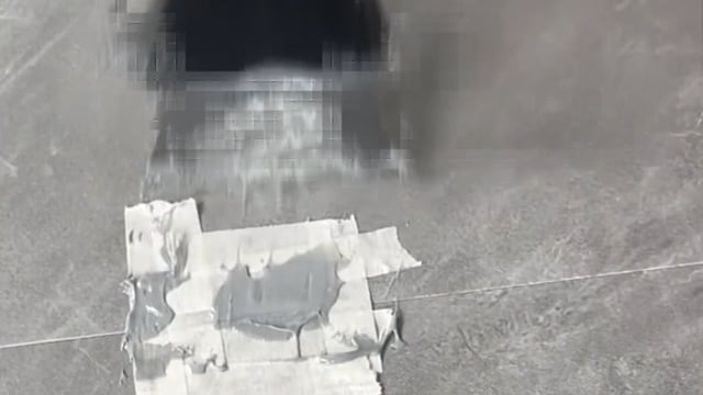 1152756127