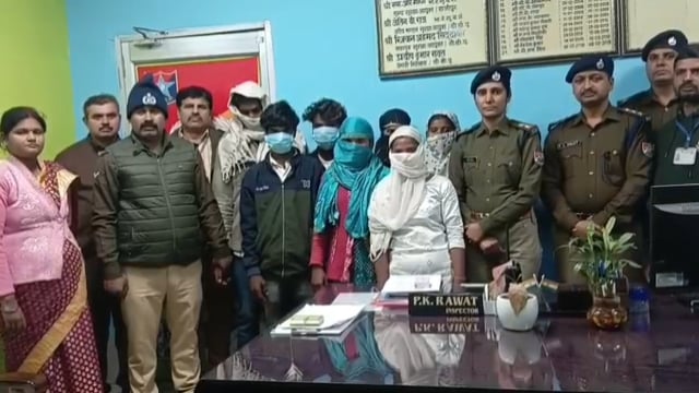 आरपीएफ की डीडीयू पोस्ट की टीम ने आधा दर्जन नाबालिकों का किया रेस्क्यू, साथ एक तस्कर भी हुआ गिरफ्तार