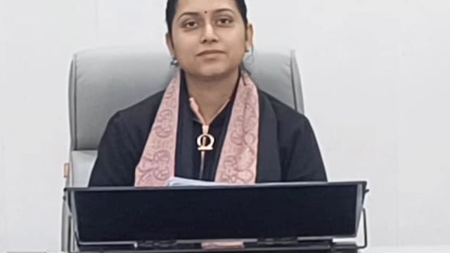 MANT- मांट में विशेष प्रगाढ़ पुनरीक्षण अभियान 2026 को लेकर,बीएलओ का प्रशिक्षण, एस,डी,एम,मांट -श्रीमती रितु सिरोही,,