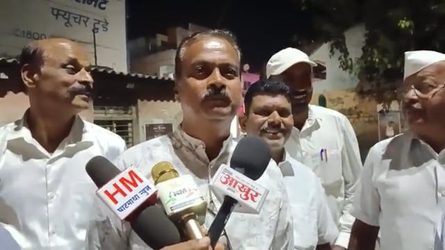 आटपाडी मध्ये तिळगुळ उपक्रम प्राध्यापक दीपक पाटील   सर