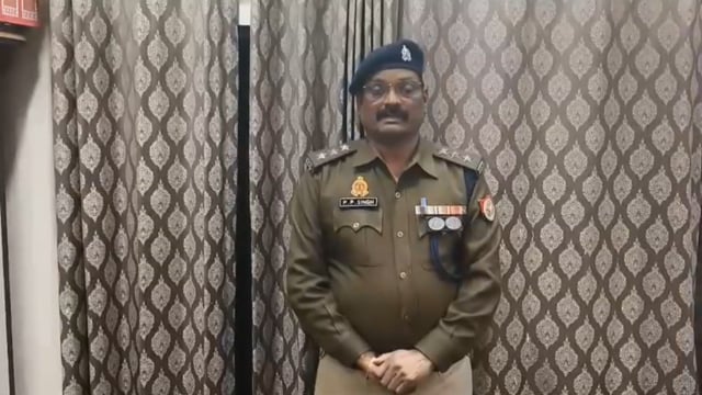 वृंदावन पुलिस और बदमाशों के बीच देर रात हुई मुठभेड़ में तीन  बदमाश की गोली लगी घायल अवस्था में गिरफ्तार किए 