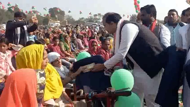 कमजोर एवं वंचित वर्गों की सहायता करना, सामाजिक संवेदनशीलता को बढ़ावा देना :- राहुल यादव बबीना