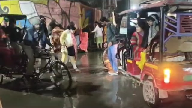 MANT- श्रीधाम वृंदावन परिक्रमा मार्ग पर,गंदे नाले का पानी आने से श्रद्धालुओं की भावनाएं आहत, वीडियो हुआ वायरल,,