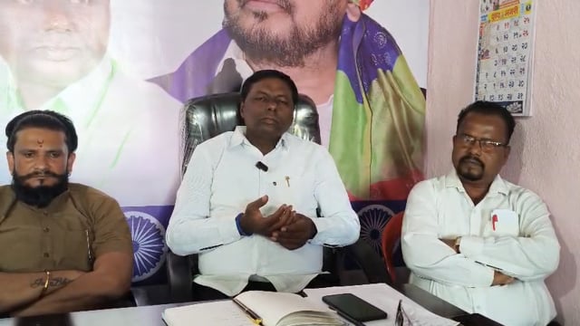 जि प पंचायत समिती आरक्षित जागा आरपीआयला द्याव्यात जिल्हाध्यक्ष राजेंद्र खरात 