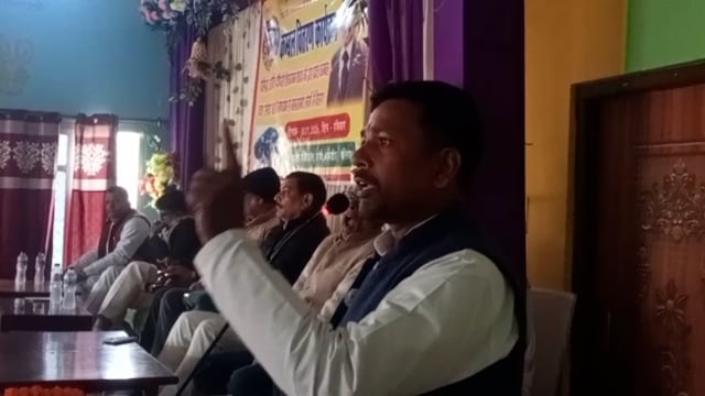 दराव में सेवा वीपी मंडल की जयंती पर विविध कार्यक्रमों का किया गया आयोजन, लोगों की उमड़ी भीड़