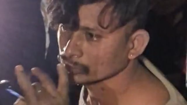 ▶️.....रांची// नामकुम थाना क्षेत्र के सामलोंग चौक से स्थानीय लोगों ने एक बाइक चोर को पकड़ा है, थाना ले जा रहे हैं।