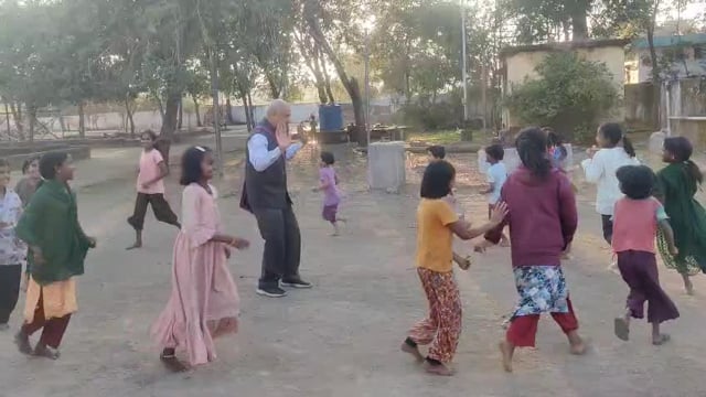 ग्रामीण अध्ययन शिविर,का आयोजन धुले महाराष्ट्र में क्या गया।