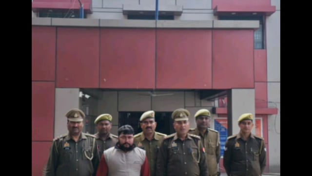 MANT- पास्को एक्ट में 2 साल से फरार 10,000 का इनामियां अभियुक्त गिरफ्तार,,