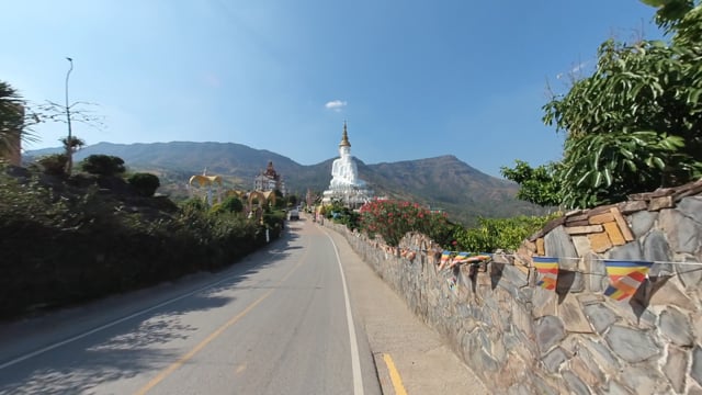 Virtual Walk at Wat Phra That Son Kaew – Thailand's Mountain Temple