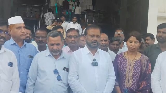 डॉ दिपक सोमवंशी यांनी राष्ट्रवादी काँग्रेस पक्षाकडून केला उमेदवारी अर्ज दाखल