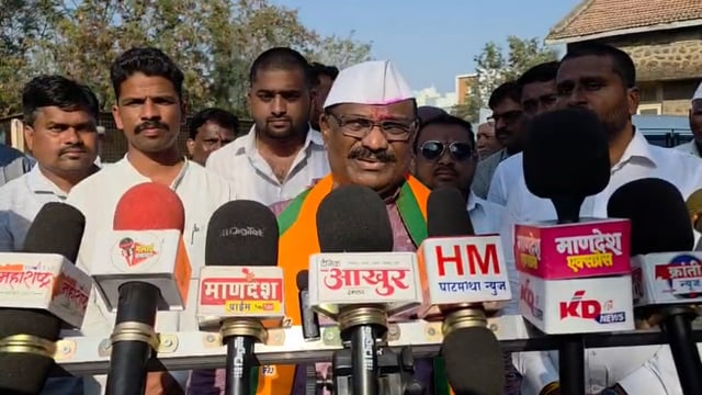 खरसुंडी जिल्हा परिषद गटातून चंद्रकांत भोसले यांचा भारतीय जनता पार्टी कडून उमेदवारी अर्ज दाखल 