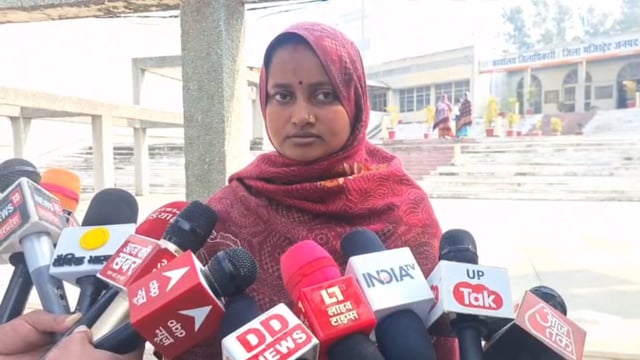 थाने के चक्कर, नहीं हुई सुनवाई—डुमरियागंज में पुलिस लापरवाही के बीच ब्लैकमेलिंग से युवती की मौत