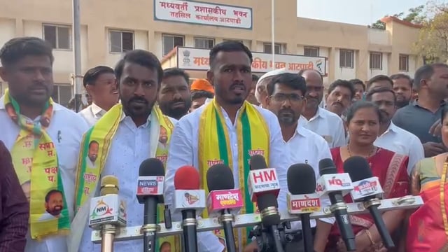 खरसुंडी जि प गटातून सत्यजित गलांडे यांचा रासपकडून उमेदवारी अर्ज दाखल 