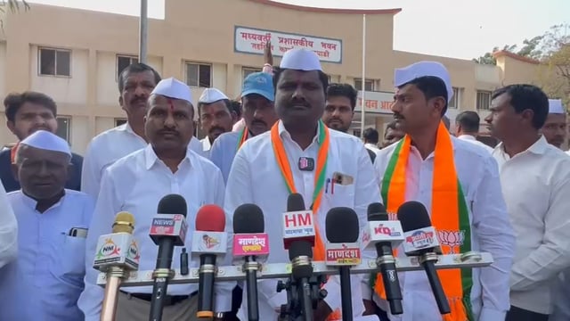 माडगुळे पंचायत समिती गणातून मच्छिंद्र शेजाळ यांचा बीजेपी कडून उमेदवारी अर्ज दाखल 