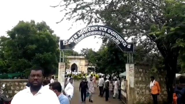 बनावट दस्तऐवज तयार करून जमीन हडपण्याचा प्रयत्न,9 लोकांवर फसवणुकीचा गुन्हा दाखल