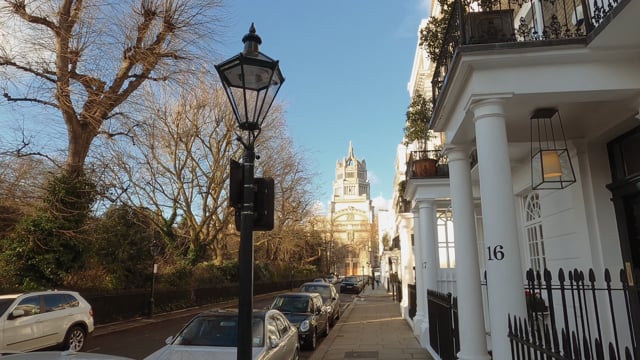 Virtual Walk – Knightsbridge, London, England