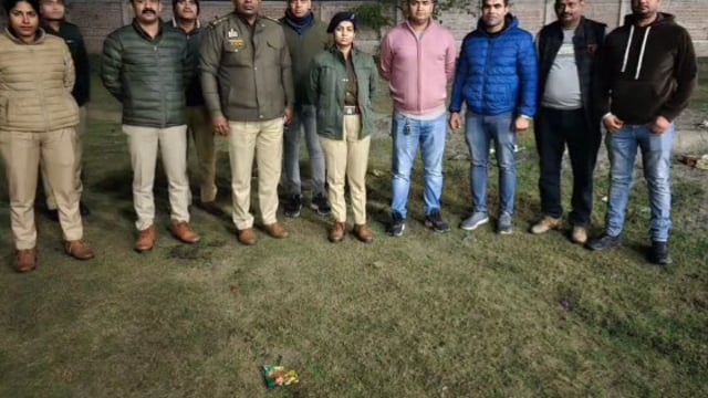 MANT- मथुरा के थाना महावन पुलिस की बड़ी कार्रवाई, पुलिस मुठभेड़ में तीन बदमाश, गिरफ्तार,,