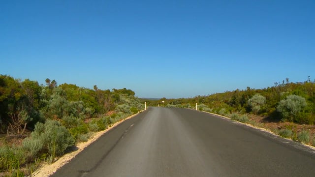 jog_in_open_landscapes_in_australia_with_nature_sounds 2