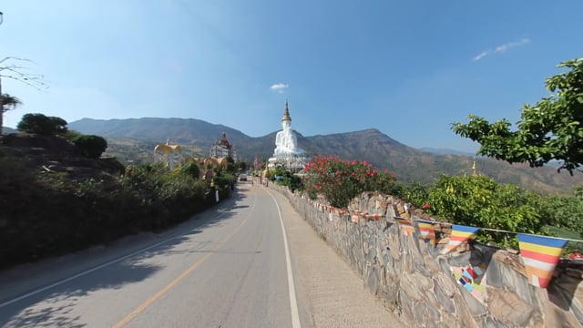 Virtual Walk at Wat Phra That Son Kaew – Thailand's Mountain Temple