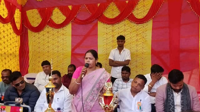 गांधीनगर में बिगवैस क्रिकेट टुर्नामेंट का फाइनल मुकाबला, रामचन्द्र आटो ने जीता फाइनल मुकाबला 