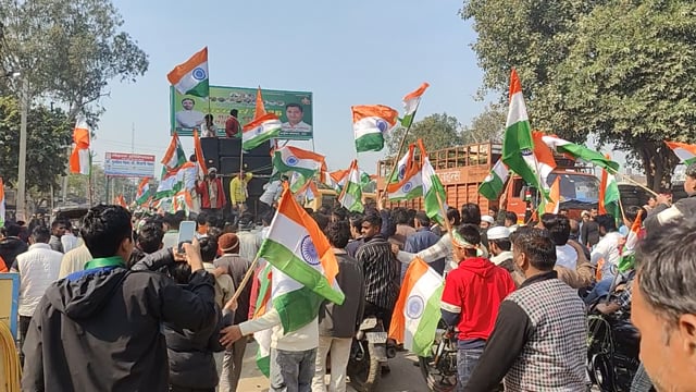 गणतंत्र दिवस के शुभ अवसर पर राया में निकाली गई तिरंगा यात्रा