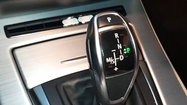 Thumbnail do vídeo do carro
