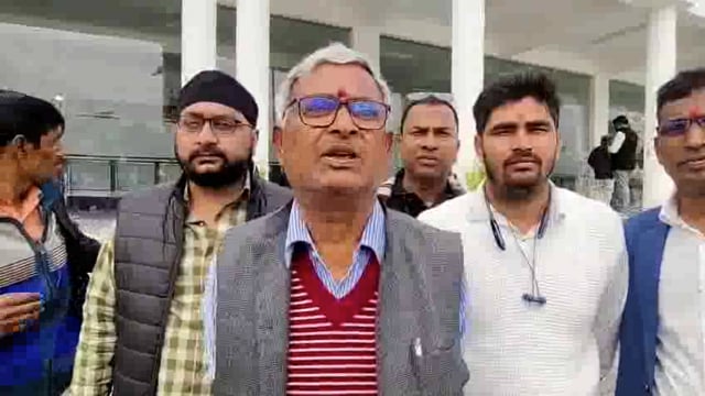 प्रेस क्लब अमेठी ने यूजीसी रेगुलेशन 2026 का विरोध करते हुए राष्ट्रपति को ज्ञापन भेजकर इसे वापस लेने की मांग की।