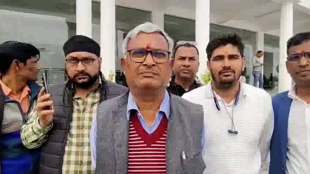 प्रेस क्लब अमेठी ने यूजीसी रेगुलेशन 2026 का विरोध करते हुए राष्ट्रपति को ज्ञापन भेजकर इसे वापस लेने की मांग की।