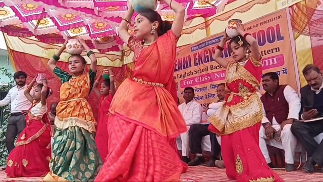 मेंही इंग्लिश स्कूल बरदाहा में धूमधाम से मना स्थापना दिवस