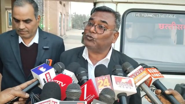 विधायक शकुंतला सिंह पोर्ते के जाति प्रमाण पत्र का मामला पकड़ा तुल।