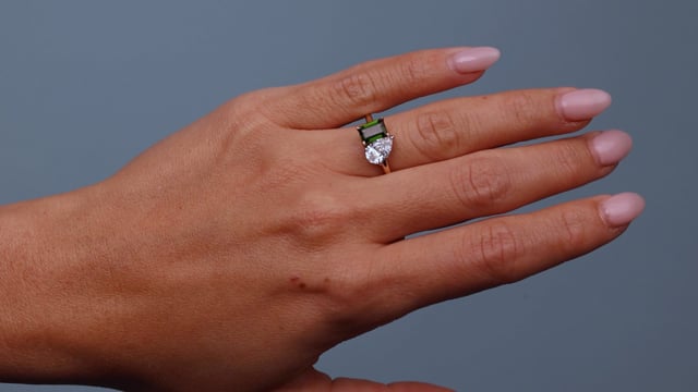 Tourmaline and Diamond Toi et Moi - Video