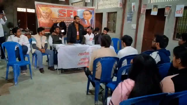 अम्बेडकर विश्वविद्यालय की सेटेलाइट शाखा टीकरमाफी में एस एफ आई का गठन अवनीश बने अध्यक्ष प्रवीण गौतम उपाध्यक्ष 