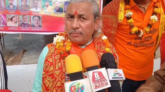 मथुरामें हिंदू निर्माण एकता संघ संगठन की एक विशेष बैठक आयोजित गौ माता राष्ट्र माता घोषित हो