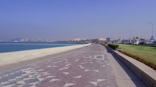 Virtual Cycle Rides – Corniche Promenade, Doha, Qatar (Daytime & Natural Sounds) 2