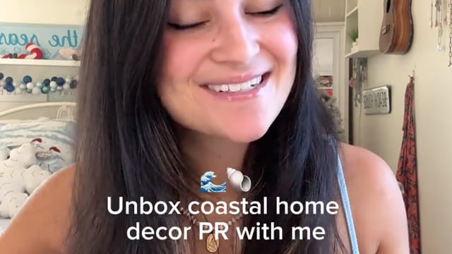 Vimeo video preview for Coastal Mist Bath Accessories - 1161203304