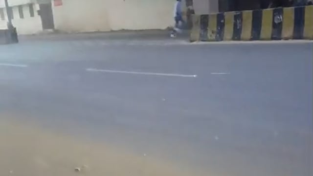 खुलेआम नाबालिकों की दबंगई की रोड पर दिख रहे हैं पर ब्लॉक भावल खेड़ा में 