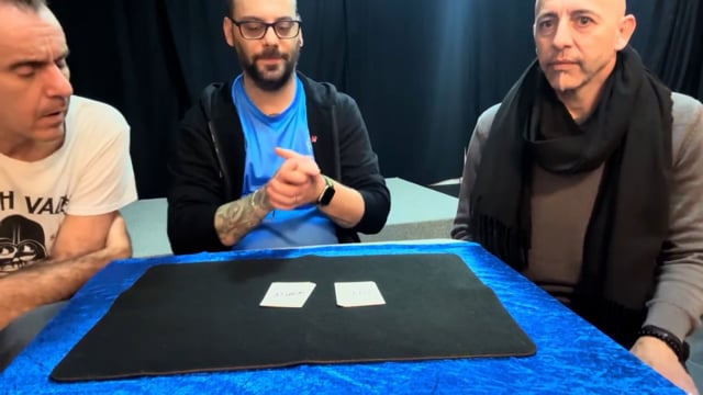 Video Oil and Water 2.0 By Marc Céliandre & Damien Vappereau