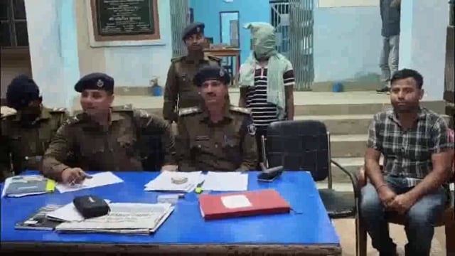 बांका: बॉसी पुलिस की बड़ी कामयाबी गिट्टी लोडेड हाइवा वाहन 386 पेटी विदेशी शराब सहित चालक से तस्कर को किया गिरफ्तार:SDPO 