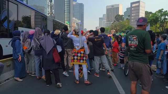 Virtual Cycle Rides – Car Free Sunday, Jakarta, Indonesia 3
