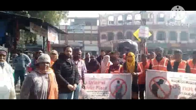 बल्केश्वर चौराहे से निकली गई सफाई रैली अभियान रैली रैली का उद्देश्य लोगों को जागरूक करना एवं गंदगी से बचाव