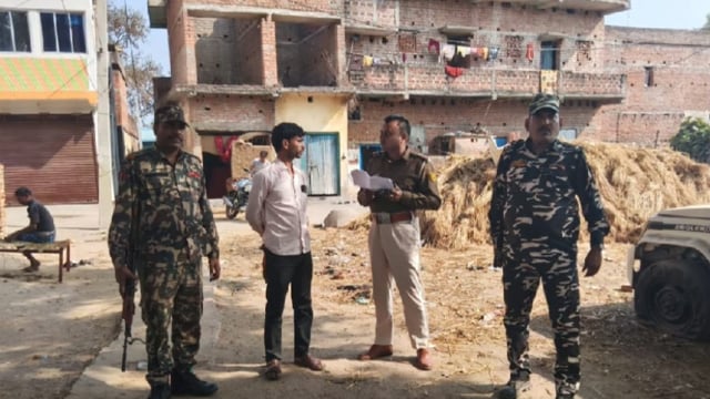 सिरदला पुलिस ने चलाया भौतिक सत्यापन  अभियान