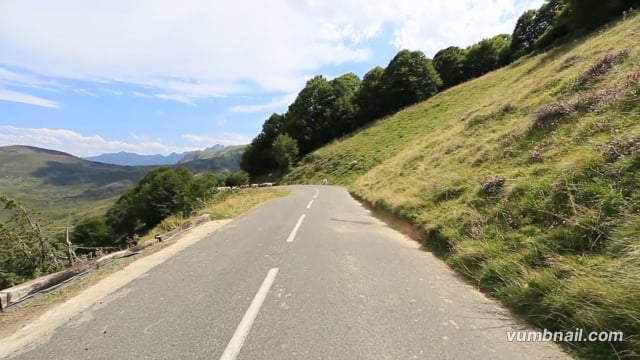 Virtual Cycle Rides – French Pyrenees – Descending Mountain Roads with Panoramic Views & Nature Sounds