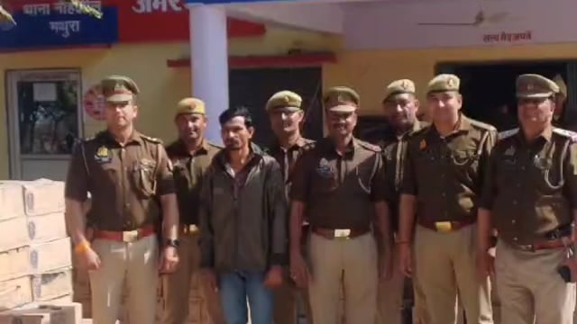 MANT- रात के सन्नाटे में दौड़ रहा था, शराब का खजाना,चेकिंग में खुला ट्रक का, बड़ा राज,,