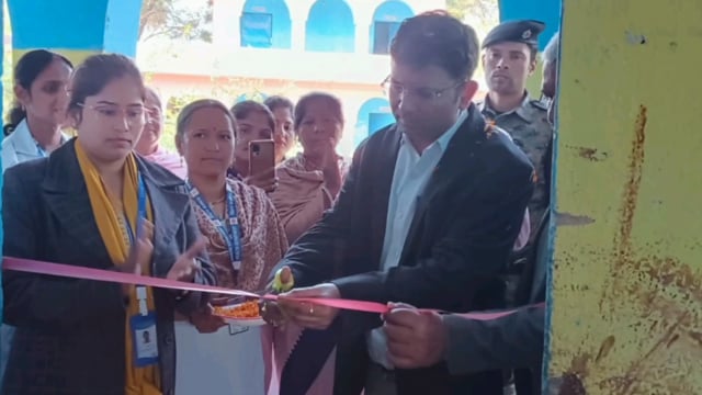 फाइलेरिया मुक्त बांका की दिशा में बड़ा कदम जिला पदाधिकारी ने सर्वजन दवा सेवन MDM फरवरी का शुभारंभ किया