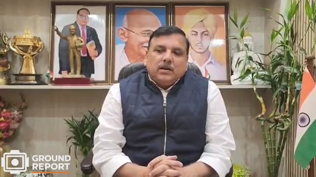 ▶️.....भारत के कपड़ों पर 18% टैक्स, बांग्लादेश के कपड़ों पर 0% टैक्स।*

मोदी ने भारत का सम्मान गिराकर युगांडा, वेनेज़ुएला, घाना और बांग्लादेश जैसे देशों से भी नीचे कर दिया।