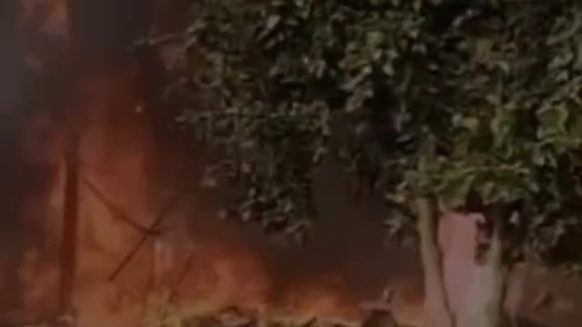 वृंदावन के ग्रीन बुड होटल में ओपनिंग सेरेमनी के दौरान भीषण आग, मची अफरा-तफरी
ओपनिंग समारोह बना हादसा: ग्रीन बुड