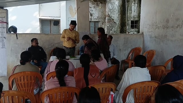 प्राथमिक स्वास्थ्य केंद्र सिरदला में एएनएम की बैठक में डिजिटल हीमोग्लोबिन मीटर पर विशेष प्रशिक्षण आयोजित